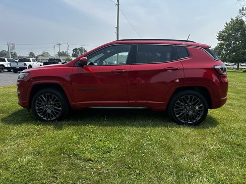 Certified 2022 Jeep Compass Limited image 6