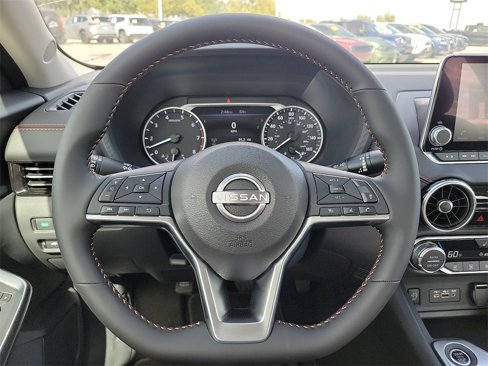 New 2025 Nissan Sentra SR w/ Midnight Edition image 24