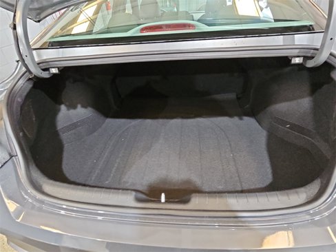 New 2025 Hyundai Elantra Sport image 12