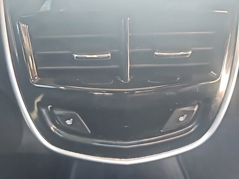 Used 2016 Cadillac XTS Luxury image 16