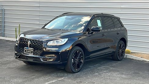 New 2025 Lincoln Corsair Reserve w/ Jet Appearance Package image 2