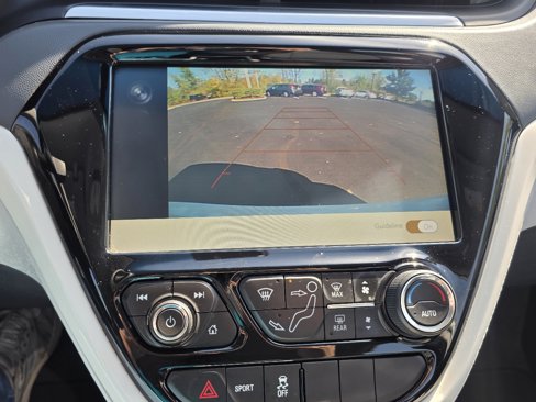 Used 2017 Chevrolet Bolt LT image 27