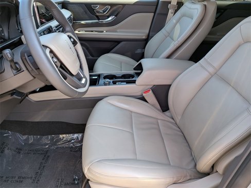 Certified 2022 Lincoln Corsair AWD w/ Equipment Group 101A image 12