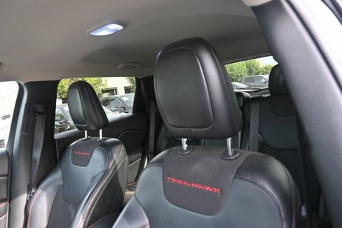 Used 2014 Jeep Cherokee Trailhawk w/ Technology Group image 12