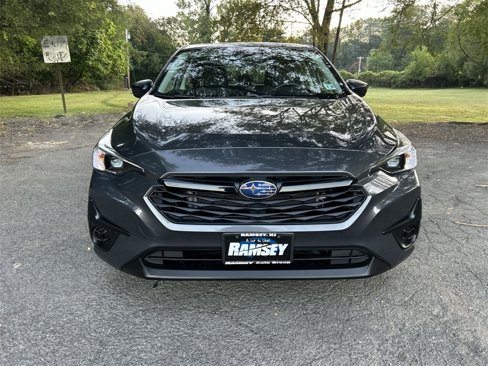 Certified 2025 Subaru Impreza 2.0i image 3
