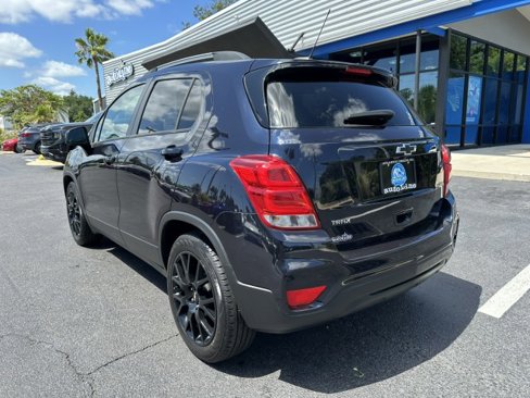 Used 2022 Chevrolet Trax LT w/ Sport Edition image 4