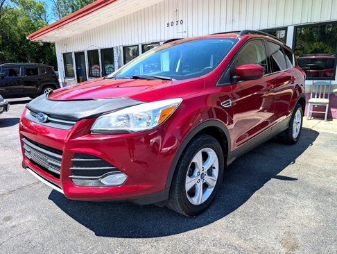 Used 2014 Ford Escape SE w/ Equipment Group 201A image 3
