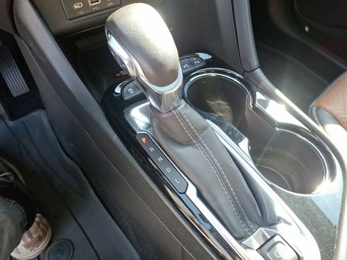 Used 2021 Buick Encore GX Essence w/ Advanced Technology Package image 16