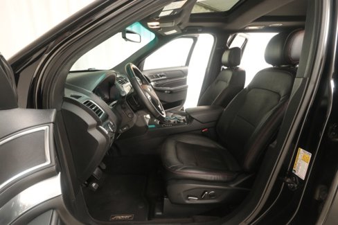Used 2016 Ford Explorer Sport w/ Equipment Group 401A image 38