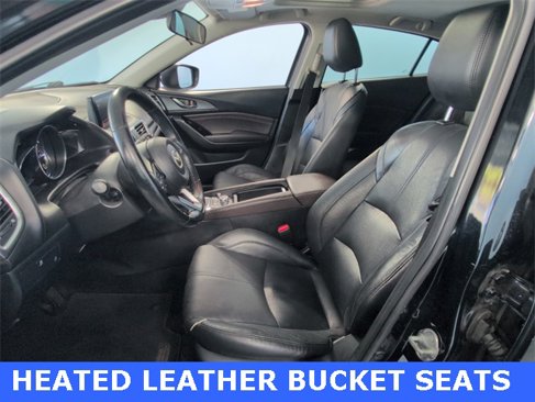 Used 2018 MAZDA MAZDA3 Grand Touring image 6