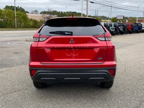 New 2024 Mitsubishi Eclipse Cross LE image 4