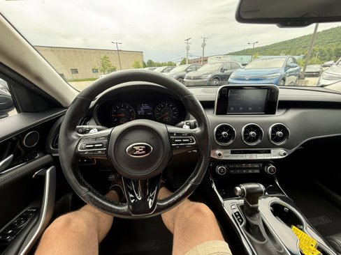 Used 2019 Kia Stinger image 12