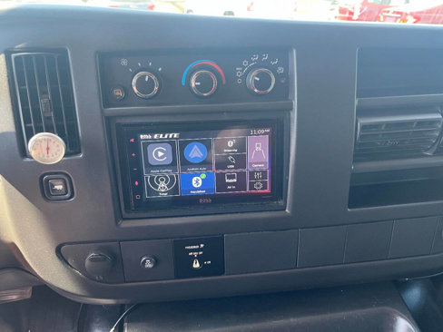 Used 2014 Chevrolet Express 3500 image 8