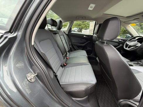 New 2026 Volkswagen Jetta SE image 29