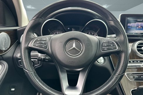 Used 2017 Mercedes-Benz C 300 4MATIC Sedan image 17