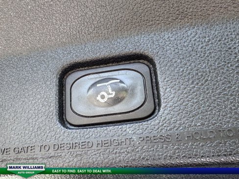 Used 2017 Ford Explorer Sport image 24