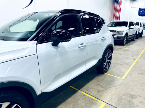 Used 2022 Volvo XC40 T5 R-Design w/ Advanced Package image 20