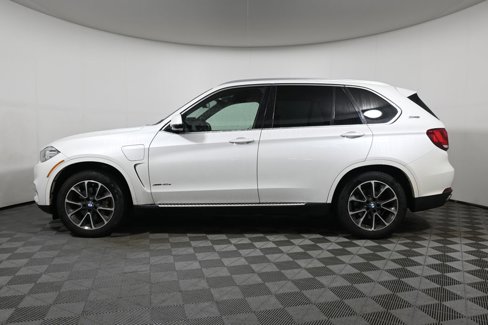 Used 2017 BMW X5 xDrive40e image 2