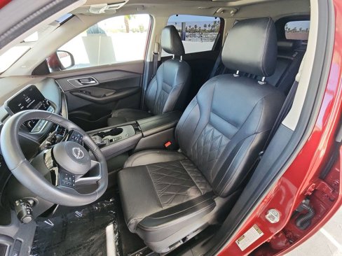Used 2022 Nissan Rogue Platinum w/ Head-Up Display Package image 20