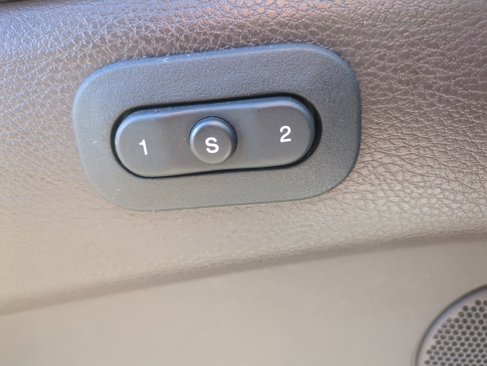 Used 2019 Jeep Grand Cherokee Summit image 10