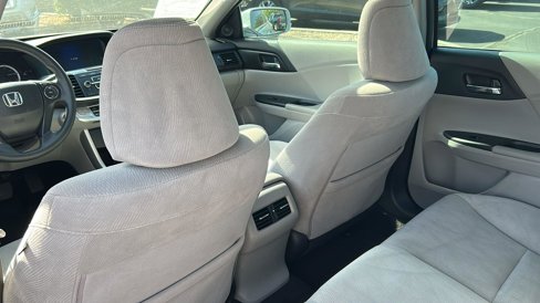 Used 2015 Honda Accord EX image 23