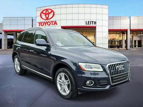 Used 2017 Audi Q5 2.0T Premium Plus w/ Technology Package image 3