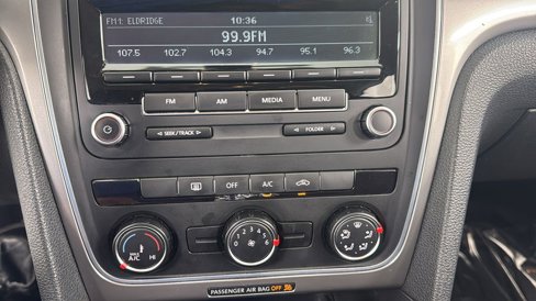 Used 2013 Volkswagen Passat 2.5 S image 25