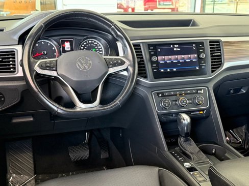 Used 2021 Volkswagen Atlas SE image 33