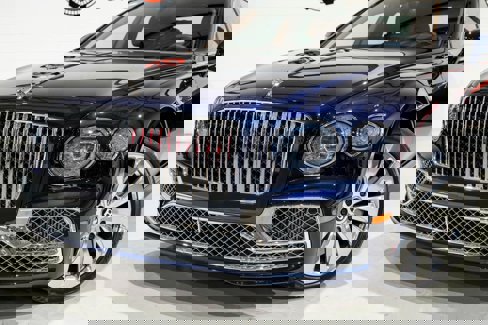 Used 2021 Bentley Flying Spur W12 image 38
