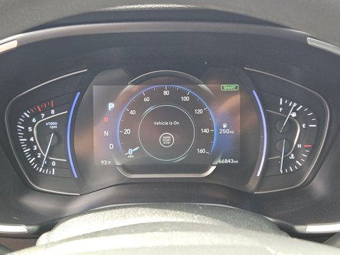 Used 2020 Hyundai Santa Fe SEL image 11