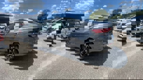 New 2025 Nissan Sentra SV w/ Trunk Package image 6
