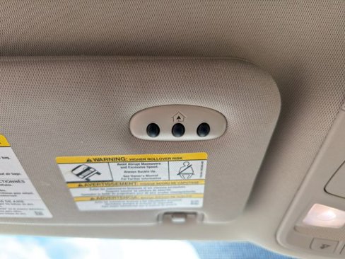 Used 2018 Lincoln MKC Select w/ Select Plus Package image 28