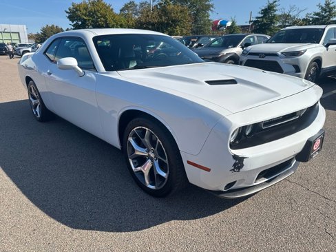 Used 2016 Dodge Challenger SXT Plus image 13