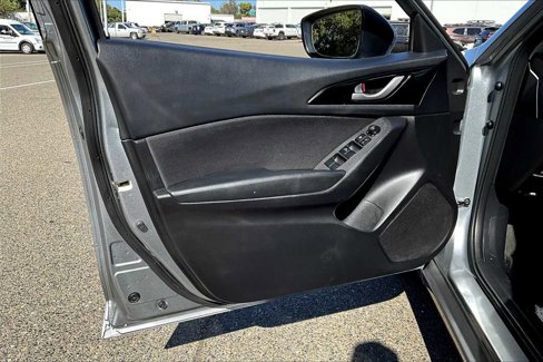 Used 2016 MAZDA MAZDA3 i Sport image 21