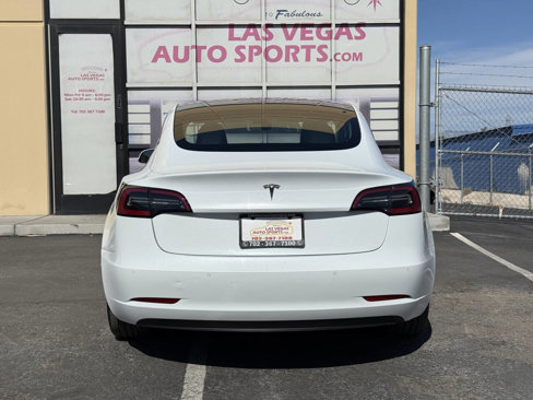 Used 2021 Tesla Model 3 Standard Range Plus image 7