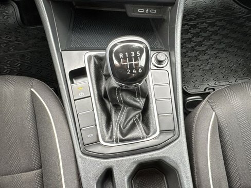 Used 2024 Volkswagen Jetta Sport image 15