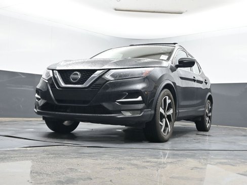 Used 2021 Nissan Rogue Sport SL image 9