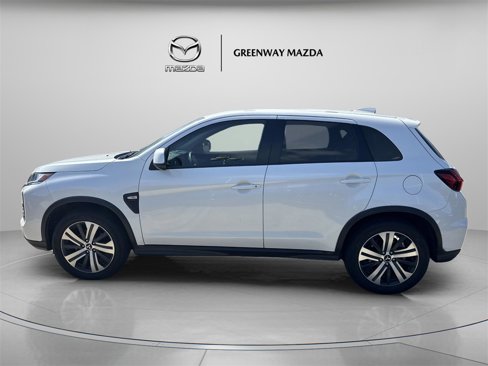 Used 2020 Mitsubishi Outlander Sport ES image 4