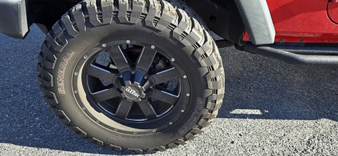 Used 2016 Jeep Wrangler Unlimited Sport w/ Connectivity Group image 10