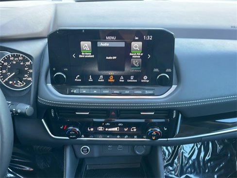 Used 2023 Nissan Rogue SL w/ SL Premium Package image 28