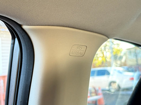 Used 2017 Nissan Rogue S image 27
