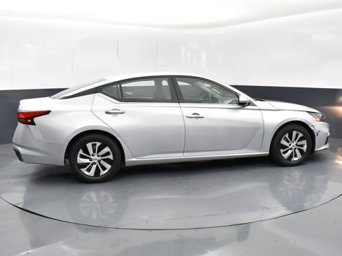 Used 2022 Nissan Altima 2.5 S image 8