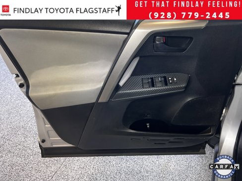 Used 2015 Toyota RAV4 LE image 21