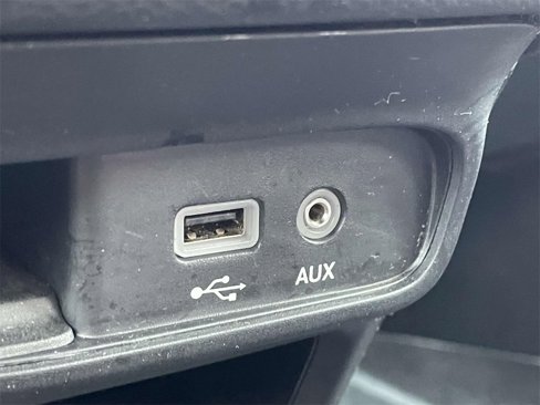 Used 2018 Chrysler Pacifica Touring Plus w/ S Appearance Package image 29