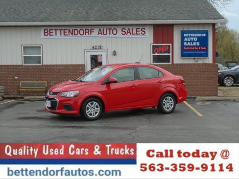 Used 2020 Chevrolet Sonic LS image 2