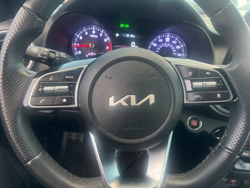 Used 2023 Kia Forte GT-Line w/ GT-Line Technology Package image 13