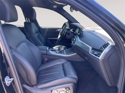 Used 2022 BMW X5 xDrive40i w/ Luxury Seating Package image 15