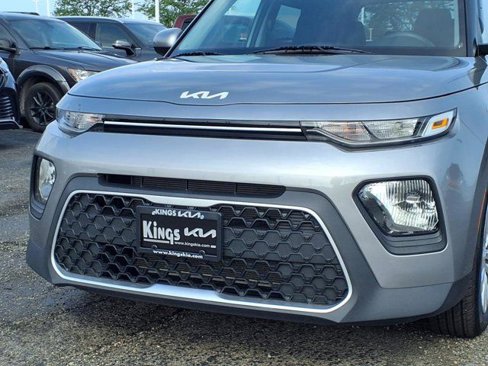 Used 2022 Kia Soul LX image 20