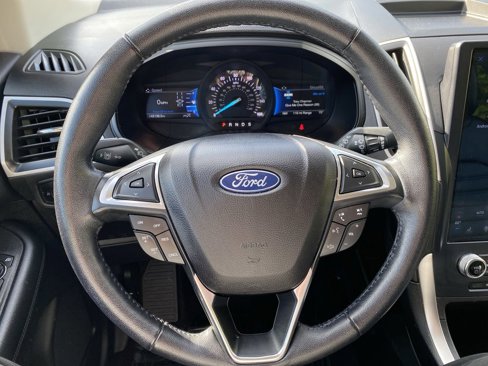 Certified 2023 Ford Edge SEL image 18