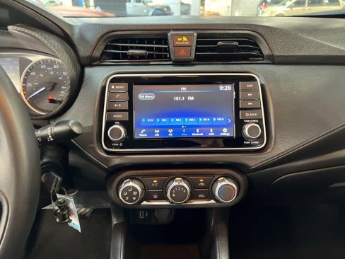 Used 2024 Nissan Versa S w/ S Plus Package image 21